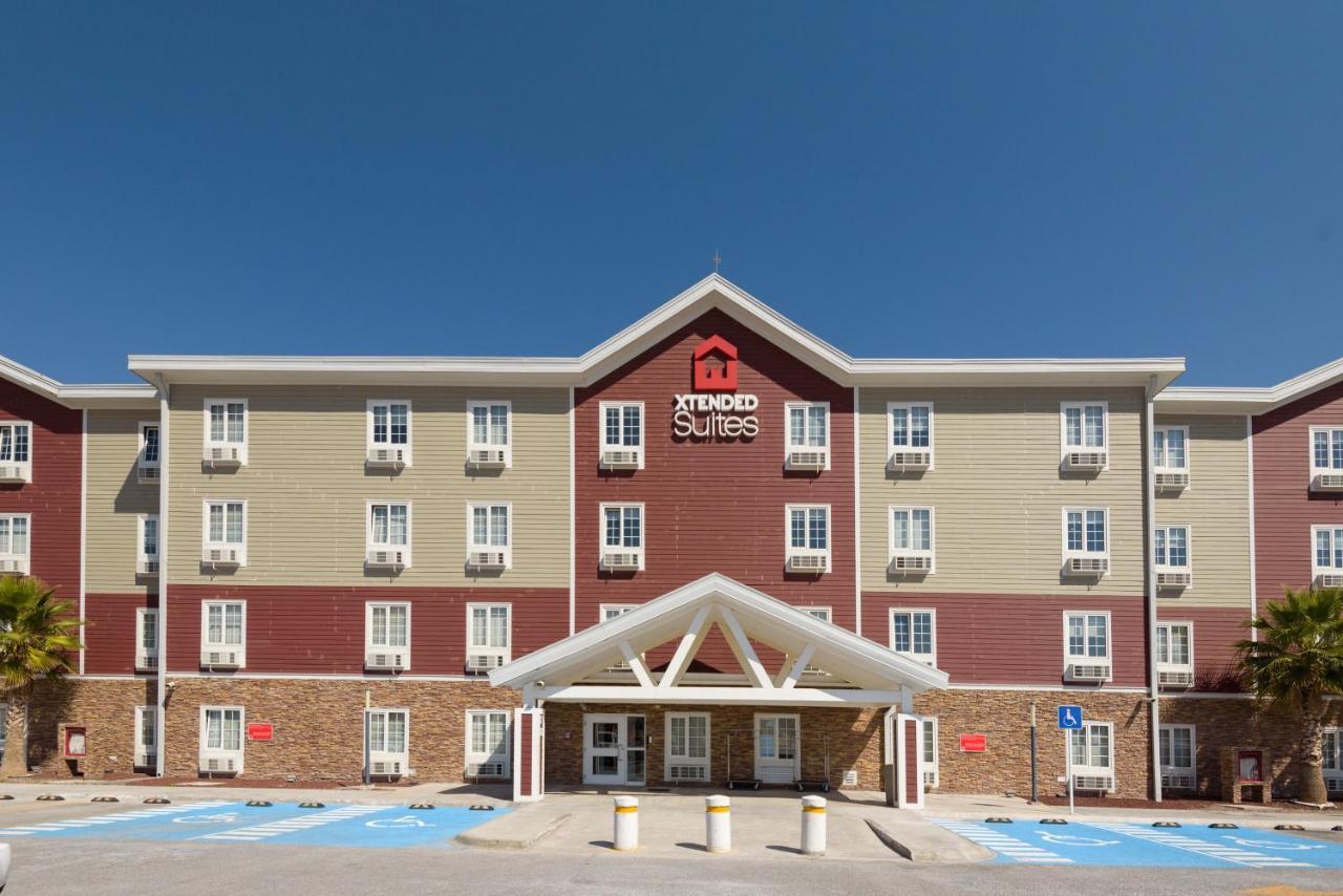 Extended Suites Coatzacoalcos Forum エクステリア 写真