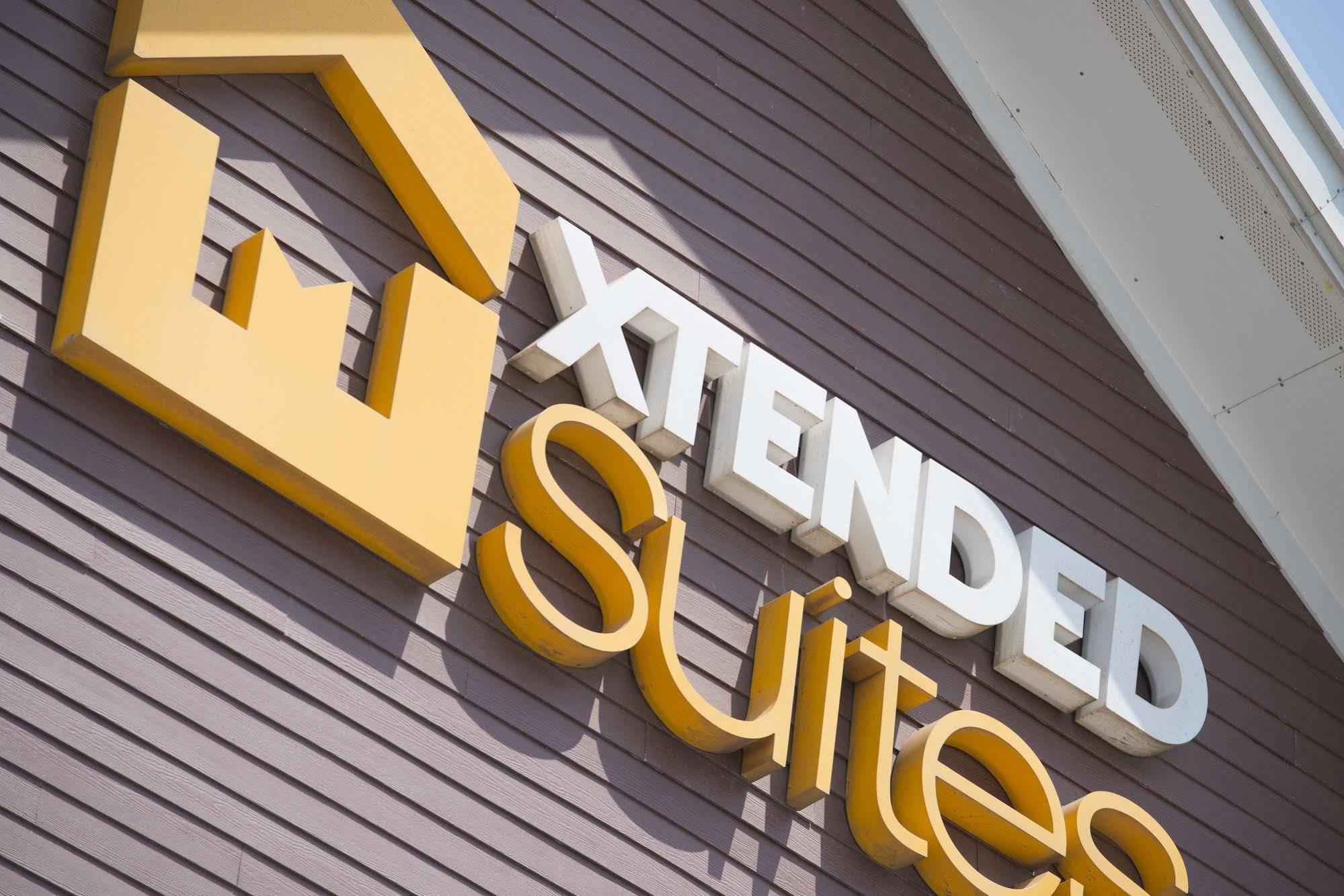 Extended Suites Coatzacoalcos Forum エクステリア 写真